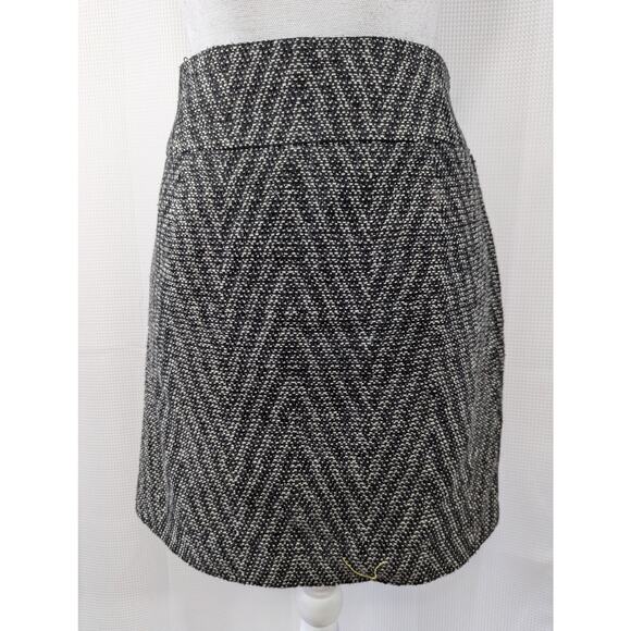 ANN TAYLOR LOFT! WOOL BLEND NUBBY FINISH, BLACK & WHITE TWEED SKIRT! SZ 6 - Picture 7 of 8